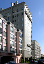 2100 Pacific Ave in San Francisco, CA - Building Photo - Building Photo