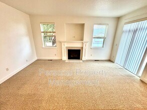 3214 NW 46th Ave in Camas, WA - Building Photo - Building Photo