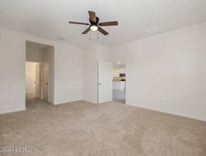 463 Old Country Rd S E in Palm Bay, FL - Building Photo - Building Photo