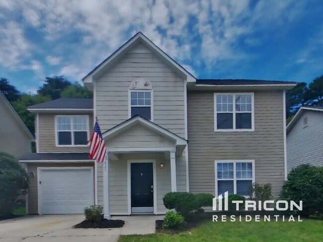 property at 825 Raindrops Rd