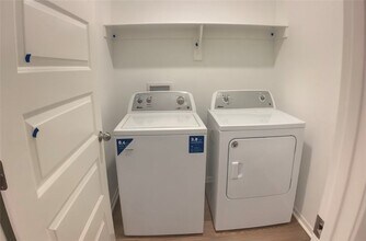 6705 SW Dignity Ave in Bentonville, AR - Building Photo - Building Photo