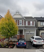 151 Lily Pond St in Ottawa, ON - Building Photo