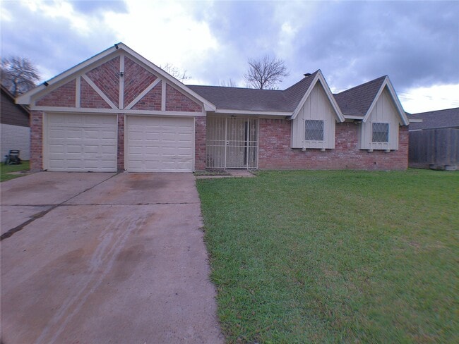 property at 12511 Shannon Hills Dr