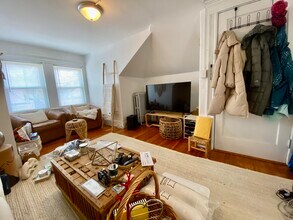 51 Patten St in Boston, MA - Foto de edificio - Building Photo