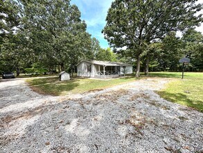 6743 Dallas Ln in Joplin, MO - Building Photo - Building Photo