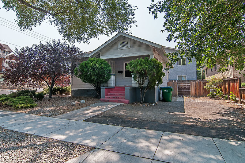 270 Thoma St in Reno, NV - Building Photo