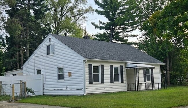 property at 12851 Saratoga St