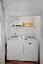 2666 W Main St NW, Unit 319 in Atlanta, GA - Foto de edificio - Building Photo