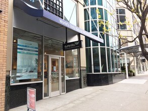 One Pacific Towers in Seattle, WA - Building Photo - Building Photo