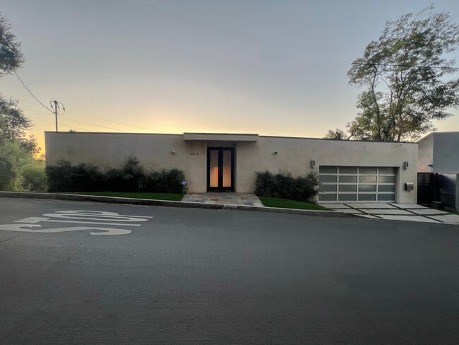 property at 3319 Wrightwood Dr