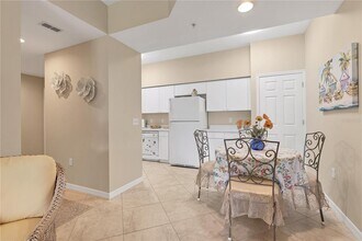 4244 Central Sarasota Pkwy in Sarasota, FL - Building Photo - Building Photo