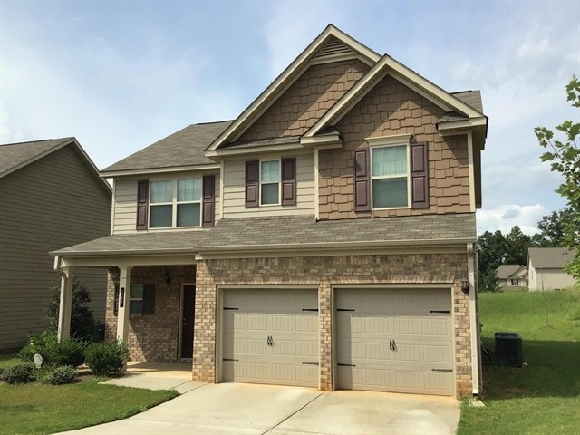 147 Biscayne Terrace in Hampton, GA - Building Photo