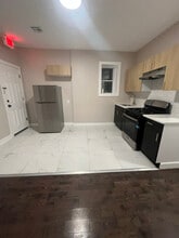 190 N Park St in East Orange, NJ - Foto de edificio - Building Photo