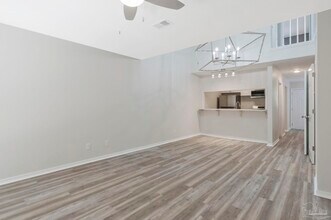 4221 Brookside Dr in Pensacola, FL - Building Photo - Building Photo