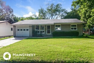 6917 Frostview Ln in Hazelwood, MO - Building Photo