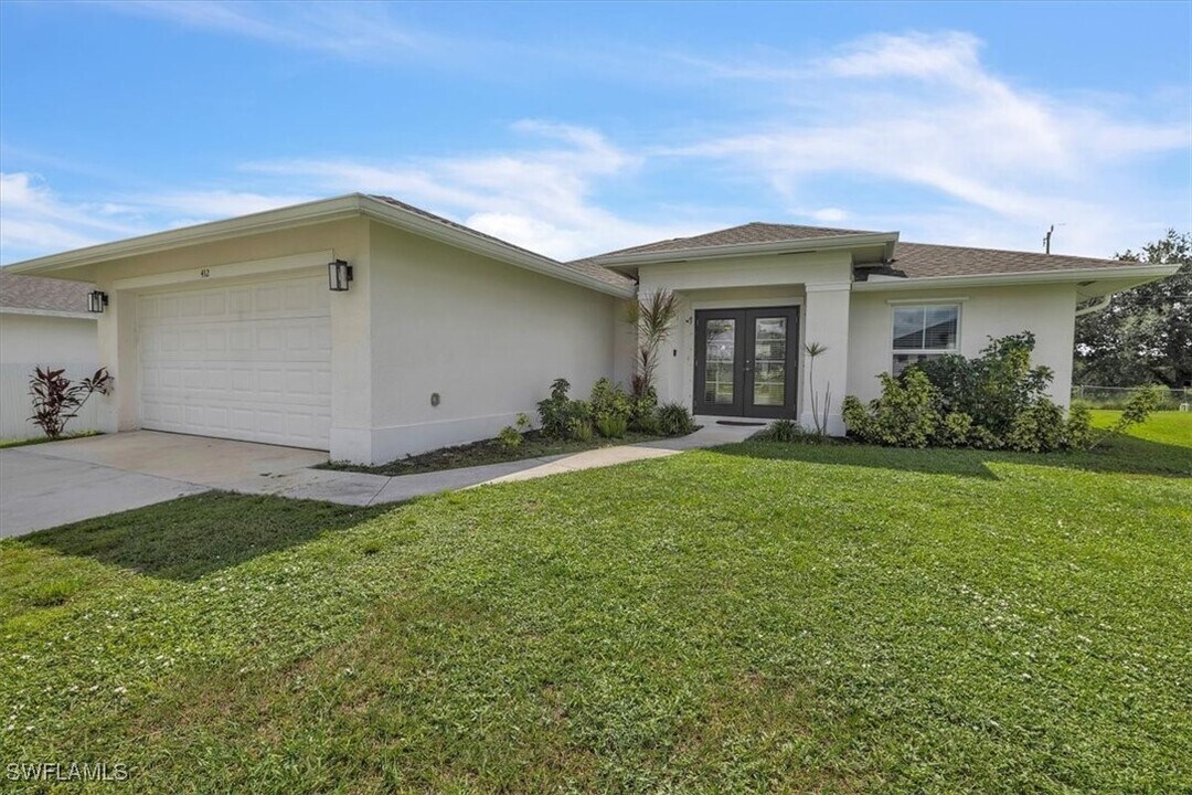 412 NE 25th St in Cape Coral, FL - Building Photo