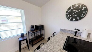 840 SW 7th St in Miami, FL - Building Photo - Building Photo