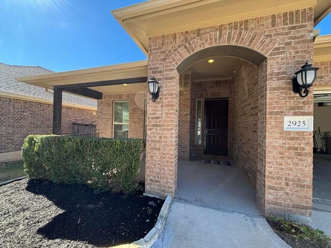 property at 2925 Scout Pony Dr