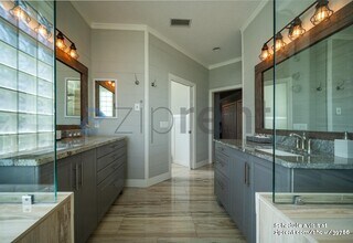 6119 9th Ave Cir NE in Bradenton, FL - Building Photo - Building Photo