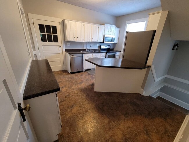 property at 636 21st St