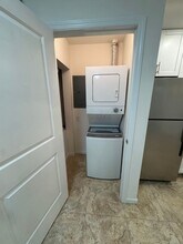 1202 La Brad Ln in Tampa, FL - Building Photo - Building Photo