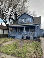 810 Exchange St in Emporia, KS - Building Photo