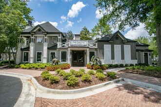 The Carlyle at Perimeter in Dunwoody, GA - Foto de edificio - Building Photo