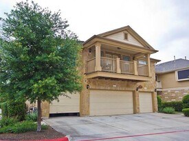 16100 Great Oaks Dr in Round Rock, TX - Building Photo