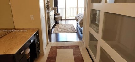 2000 E Island Blvd, Unit 2605 in Aventura, FL - Building Photo - Building Photo