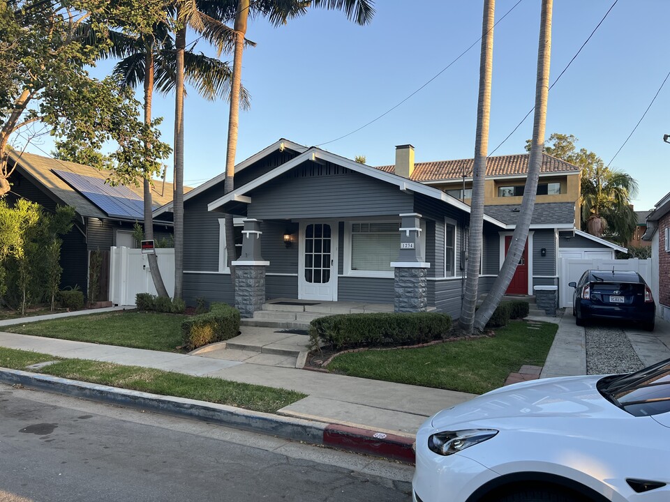 1234 E Florida St, Unit 1234 in Long Beach, CA - Building Photo