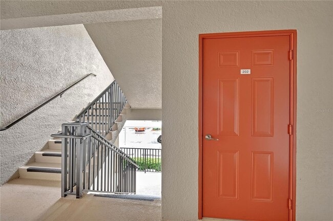7019 River Hammock Dr, Unit 202 in Bradenton, FL - Building Photo - Building Photo