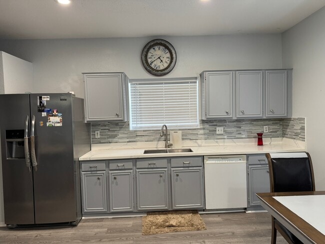 property at 9218 Prairie Trails Dr