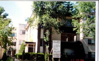 7070 N Ridge Blvd Apartments