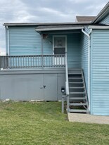 401 W Main St, Unit D in Mount Pleasant, PA - Building Photo