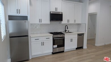 1259 Devon Ave in Los Angeles, CA - Foto de edificio - Building Photo