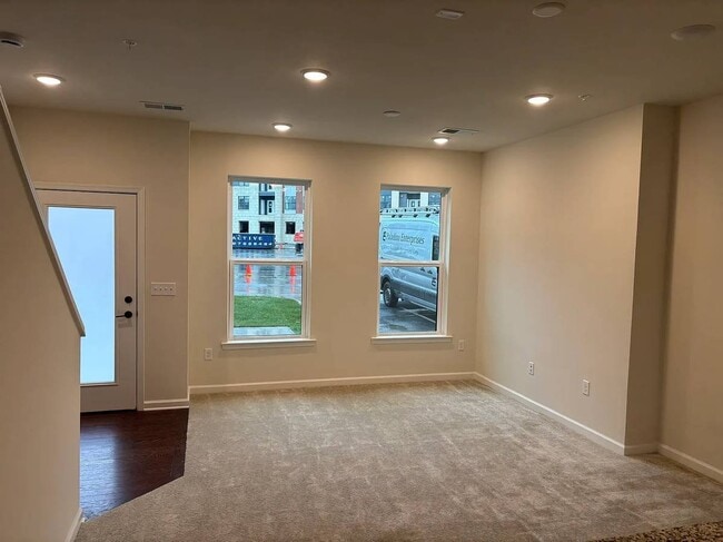 property at 407 Reading Ct