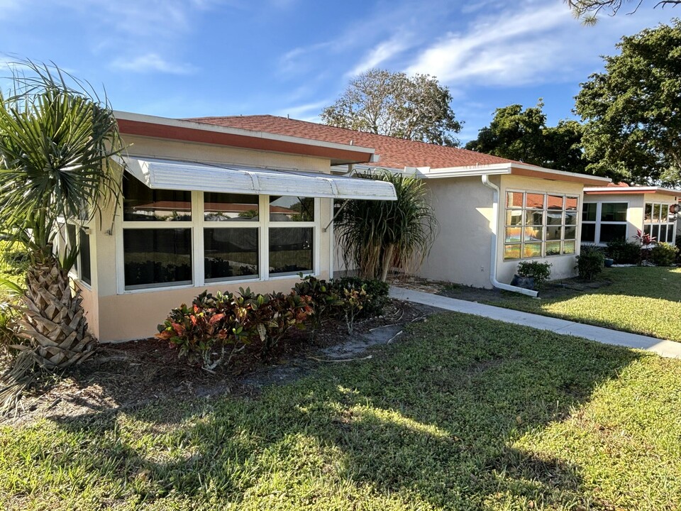 4550 NW 3rd Ct in Delray Beach, FL - Building Photo