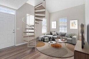 Orleans in Columbus, OH - Building Photo