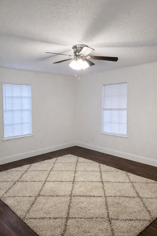 528 W Kellis St in Fort Worth, TX - Building Photo - Building Photo