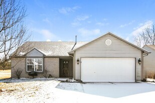 1117 Squirrel Ridge Rd in Anderson, IN - Building Photo