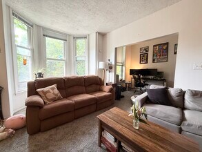 1132 W Addison St in Chicago, IL - Building Photo - Building Photo