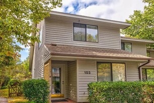 6279 Wrightsville Ave in Wilmington, NC - Building Photo