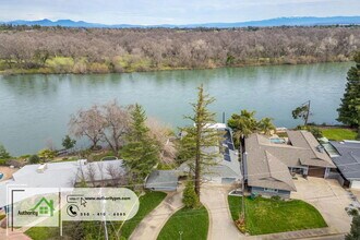3317 Riverside Dr in Anderson, CA - Building Photo - Building Photo