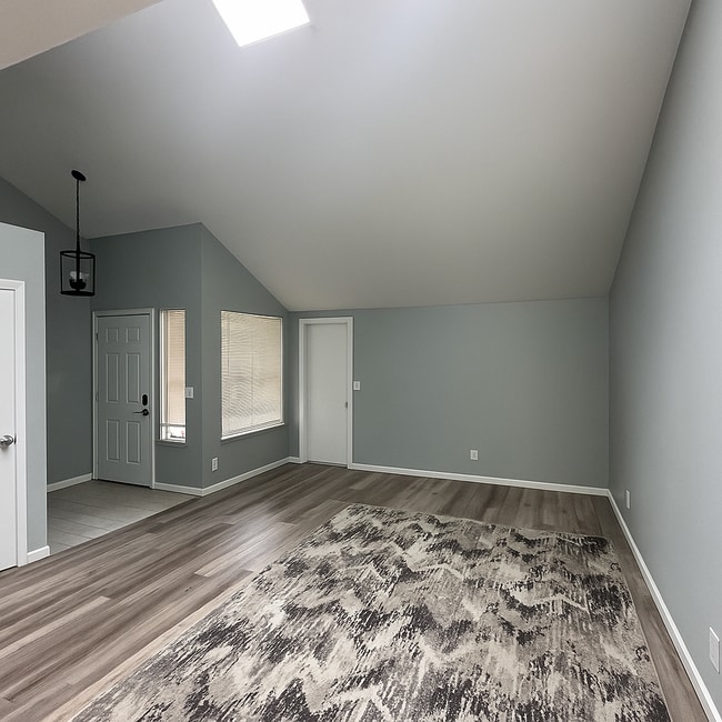 4231 W Klamath Ave in Kennewick, WA - Building Photo - Building Photo