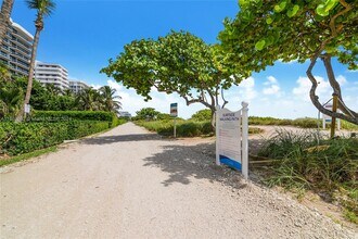 8855 Collins Ave in Surfside, FL - Building Photo - Building Photo
