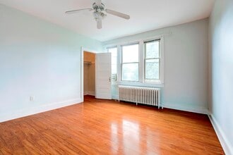 1628 D St SE, Unit Apt. 2 in Washington, DC - Building Photo - Building Photo