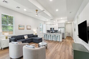 7417 Burthe St in New Orleans, LA - Building Photo