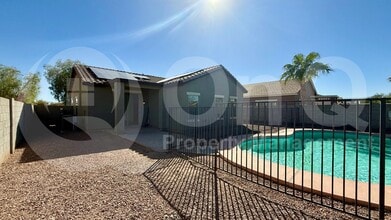 25650 W Burgess Ln in Buckeye, AZ - Building Photo - Building Photo