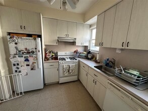 523 W Beech St in Long Beach, NY - Building Photo - Building Photo