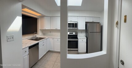 2925 Kirkland Rd NE in Palm Bay, FL - Building Photo - Building Photo